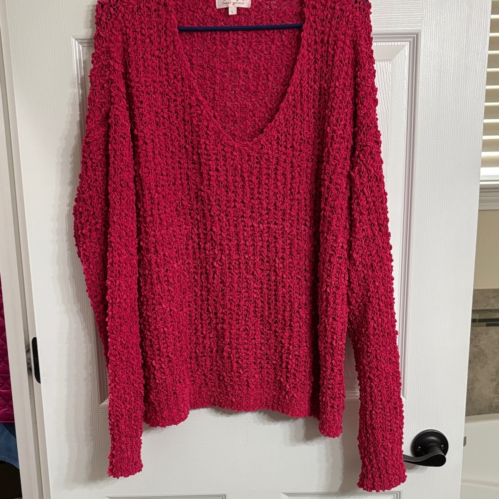 Sweet Generis Elegant V-Neck Sweater in Vibrant Pink